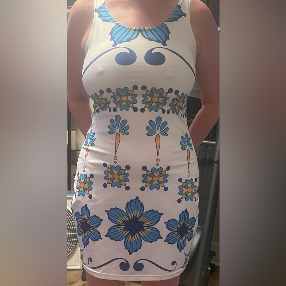 Gorgeous dress from Montreal Canada 🇨🇦